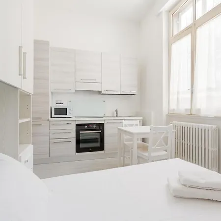 شقة Guesthost - Niguarda Private 15sqm *
